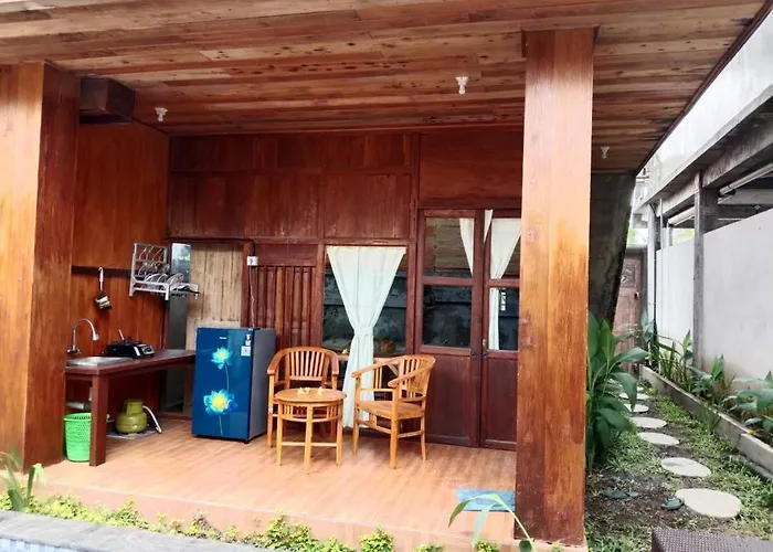 Sunrise Wood House アパート *