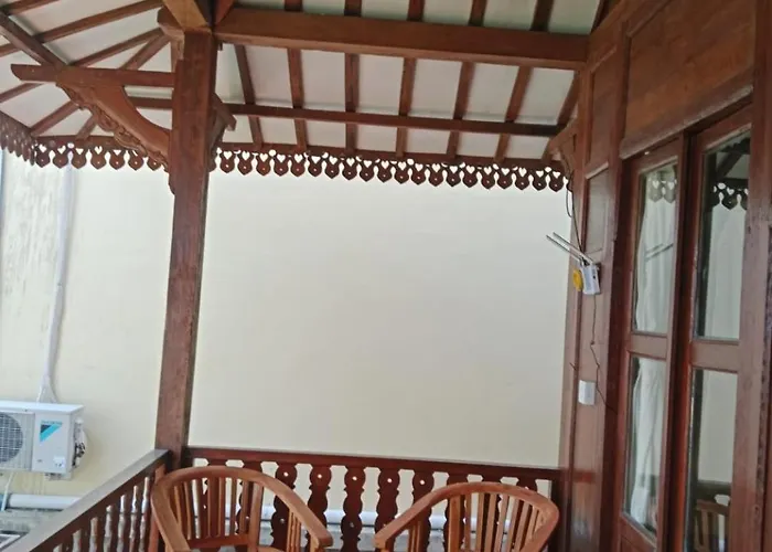 Sunrise Wood House *